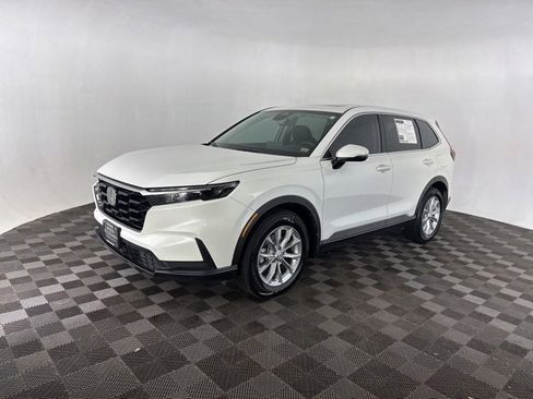 Used 2024 Honda CR-V EX image 3
