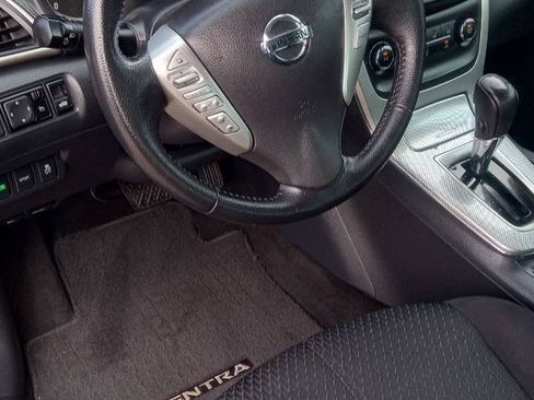 Used 2015 Nissan Sentra SR FWD image 11