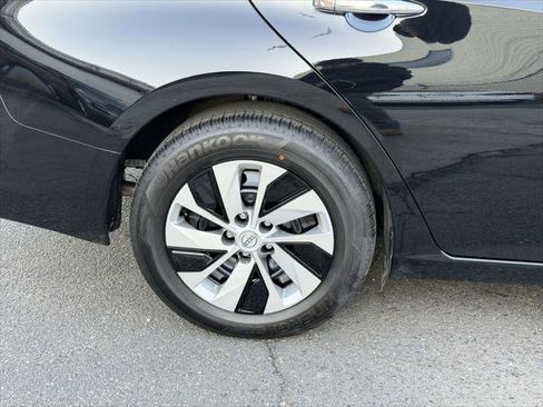 Used 2025 Nissan Altima 2.5 S image 7