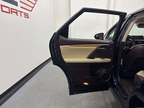 Used 2018 Lexus RX 350L FWD image 53