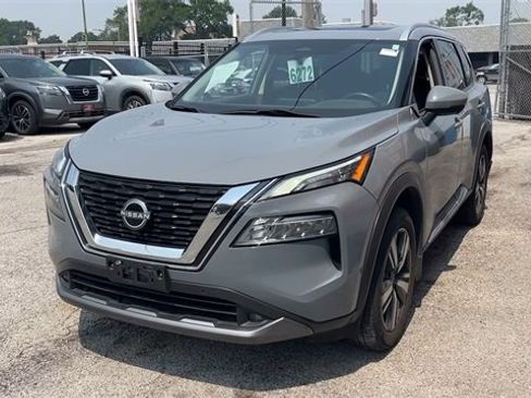 Used 2022 Nissan Rogue SL w/ SL Premium Package image 24