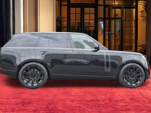 New 2026 Land Rover Range Rover SE AWD/4WD image 7