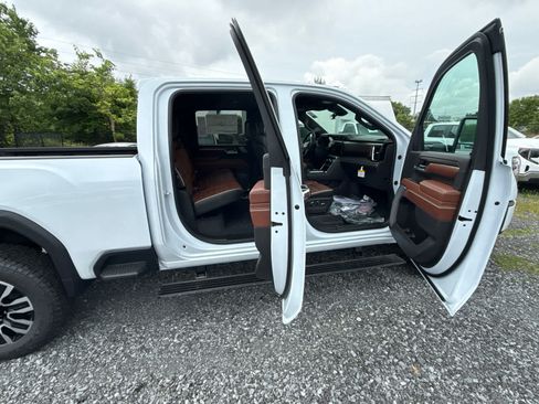 New 2026 GMC Sierra 2500 Denali Ultimate AWD/4WD image 43