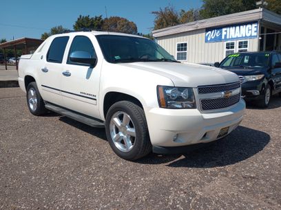 Used 2013 Chevrolet Avalanche LTZ