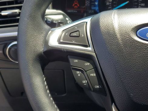 Used 2024 Ford Edge SEL w/ Convenience Package AWD/4WD image 16