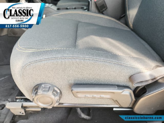 Used 2025 Jeep Wrangler Sport AWD/4WD image 29