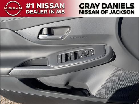 New 2026 Nissan Sentra SV w/ SV Convenience Package FWD image 22