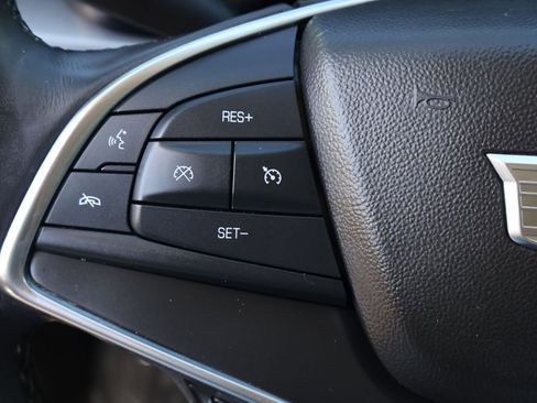 Used 2018 Cadillac XT5 Luxury w/ LPO, Wheel Lock Package image 21