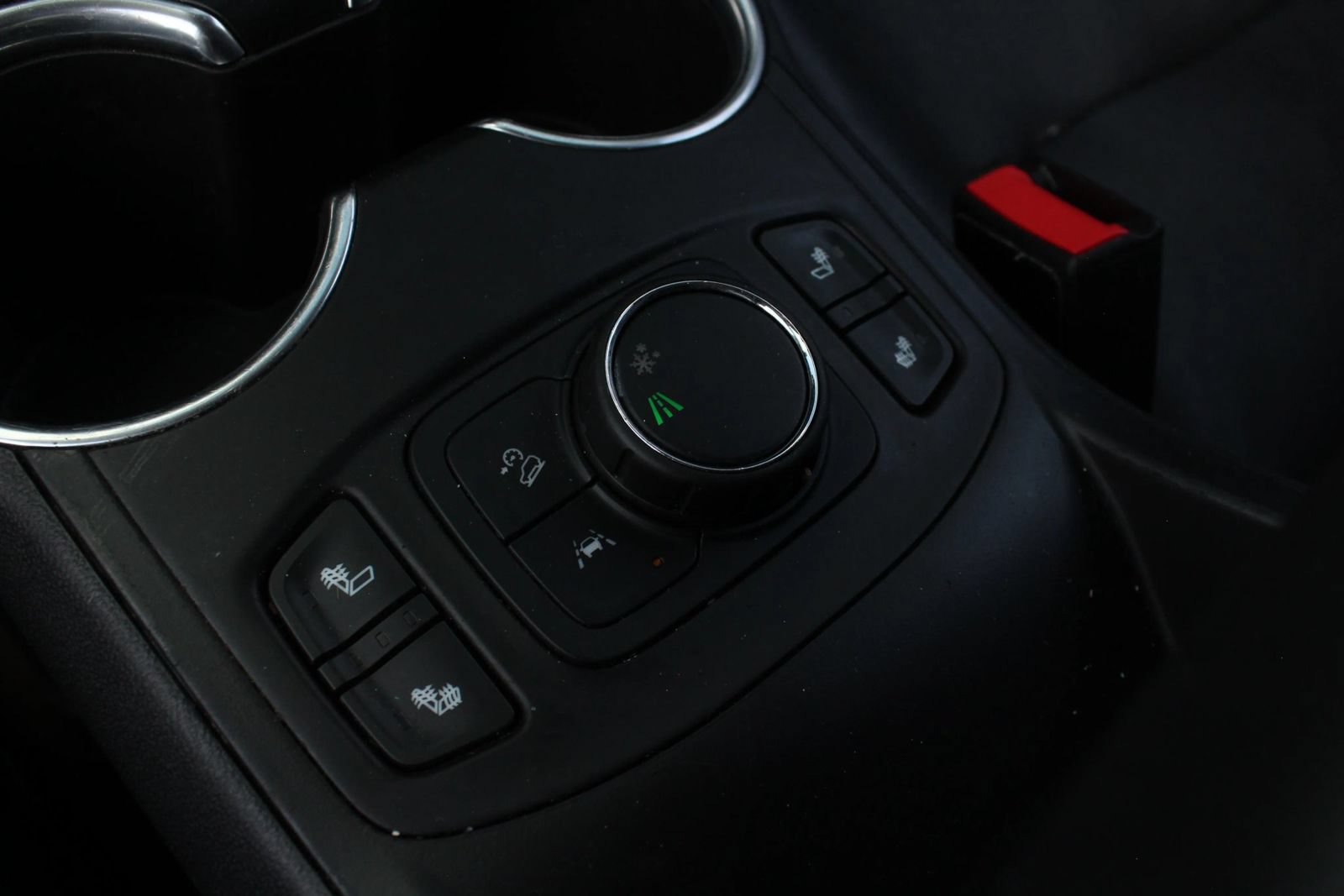 Used 2020 GMC Terrain SLT FWD image 30