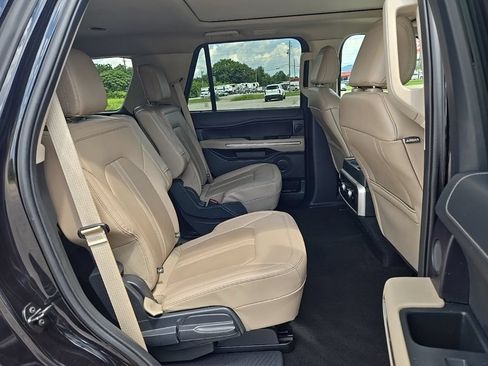 Used 2024 Ford Expedition Limited AWD/4WD image 20
