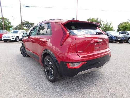 Used 2023 Kia Niro Wind FWD image 6