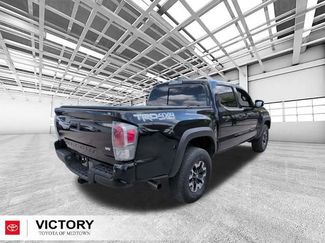 Used 2021 Toyota Tacoma TRD Off-Road w/ TRD Premium Off Road Package AWD/4WD video 3