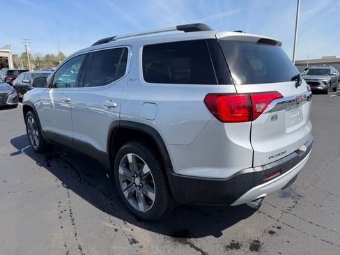 Used 2017 GMC Acadia SLT image 9