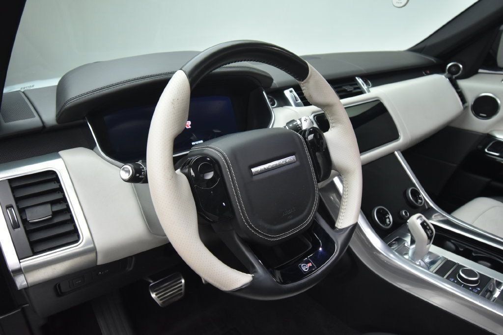 Used 2019 Land Rover Range Rover Sport SVR AWD/4WD image 11