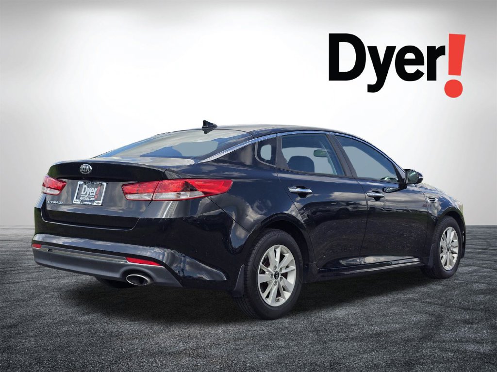 Used 2017 Kia Optima LX FWD image 4