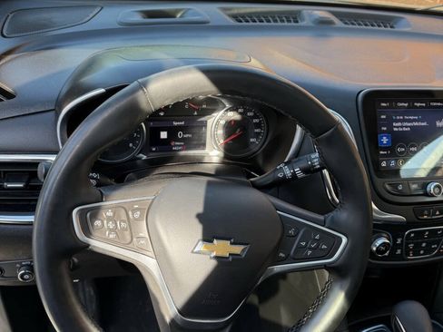 Used 2023 Chevrolet Equinox LT AWD/4WD image 5