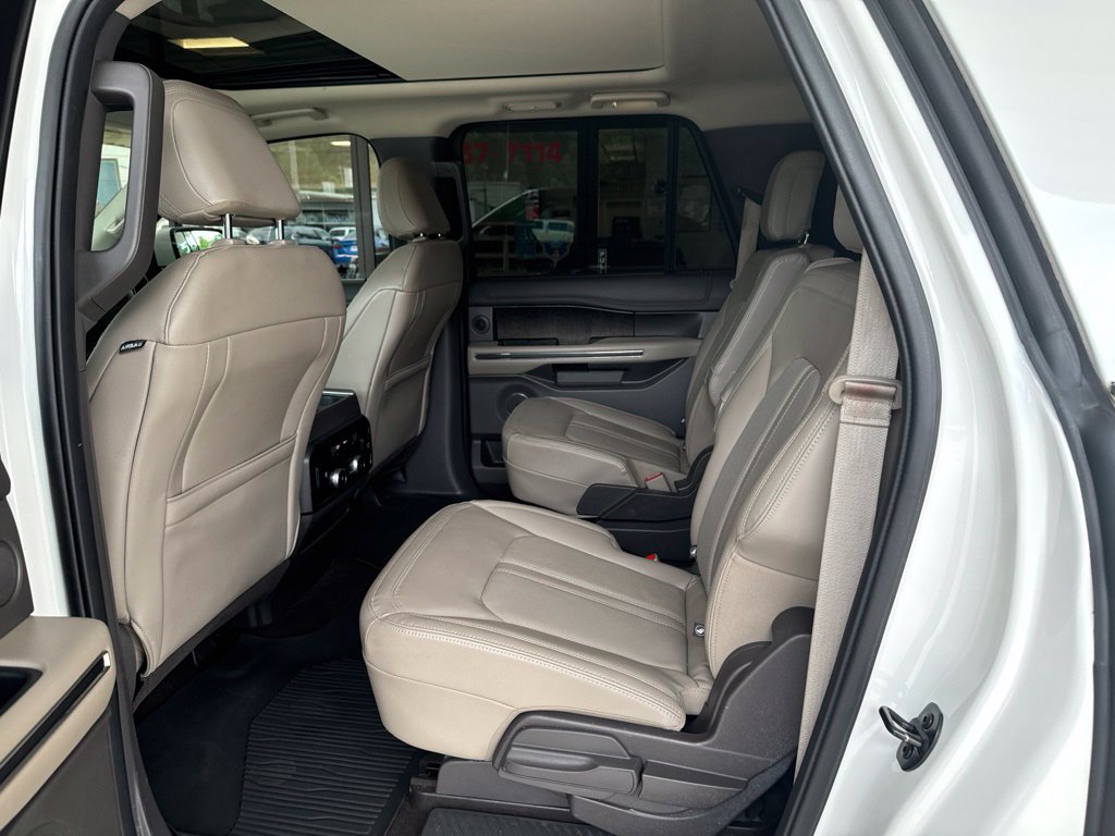 Used 2021 Ford Expedition Max Limited AWD/4WD image 20