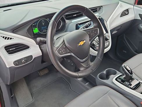 Used 2019 Chevrolet Bolt Premier w/ Infotainment Package FWD image 13