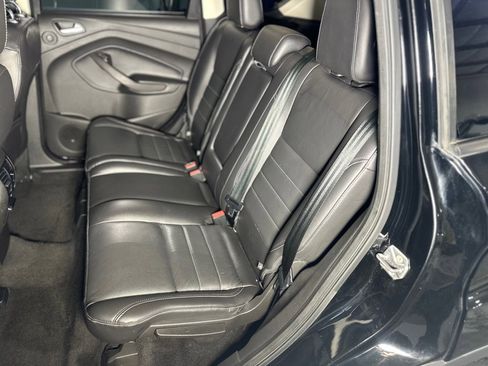 Used 2016 Ford Escape Titanium image 40