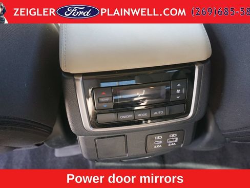 Used 2024 Subaru Ascent Premium w/ Convenience Package AWD/4WD image 14