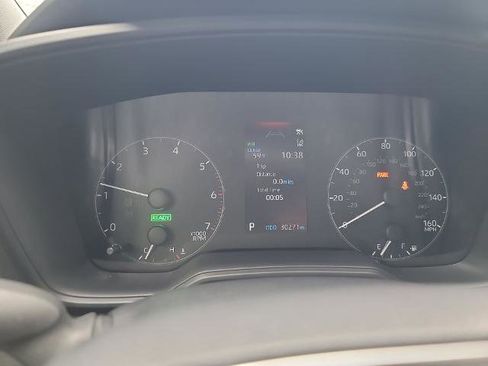 Used 2024 Toyota Corolla Hybrid Sedan image 11