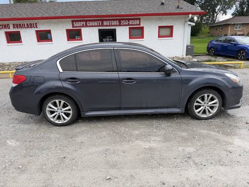 Used 2013 Subaru Legacy 2.5i Premium w/ All-Weather Pkg AWD/4WD image 2