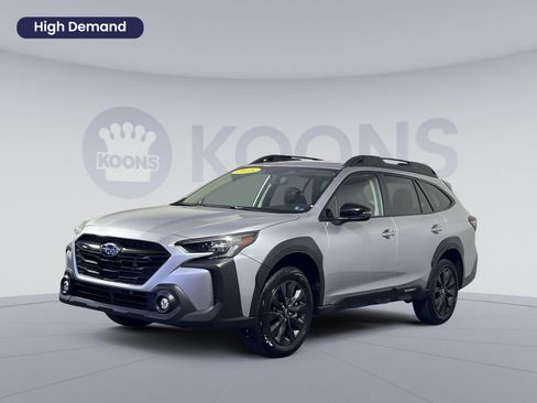 Used 2025 Subaru Outback Onyx Edition AWD/4WD image 1