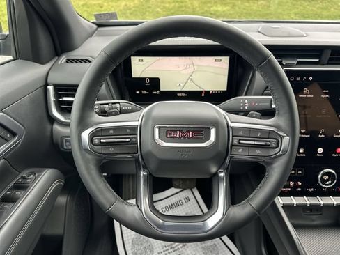 Used 2026 GMC Terrain Elevation AWD/4WD image 13