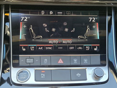 Used 2025 Audi Q8 Premium Plus image 21