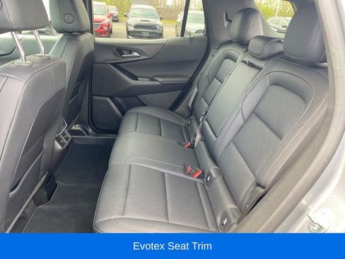 Certified 2025 Chevrolet Equinox LT w/ Convenience Package II AWD/4WD image 18
