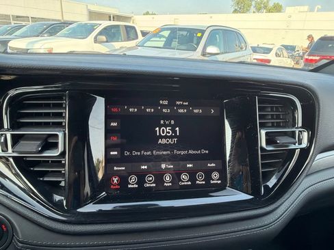 Used 2021 Dodge Durango SXT AWD/4WD image 24