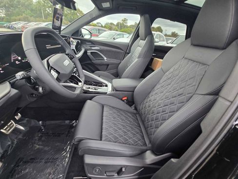 New 2025 Audi SQ5 Premium Plus image 24