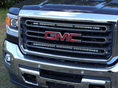Used 2016 GMC Sierra 2500 SLT w/ Snow Plow Prep Package image 19