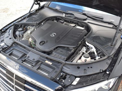 Used 2024 Mercedes-Benz S 500 4MATIC image 88