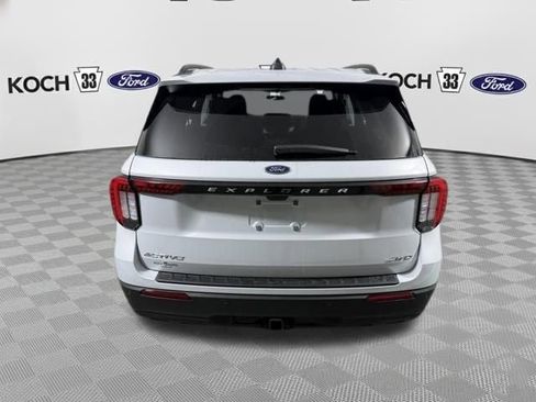 New 2026 Ford Explorer Active AWD/4WD image 7