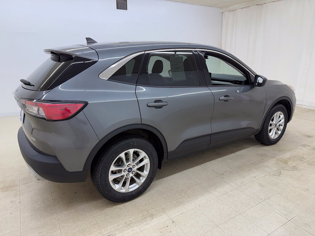 Used 2022 Ford Escape SE w/ Convenience Package AWD/4WD image 6