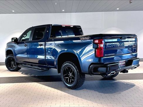 Used 2021 Chevrolet Silverado 1500 LT Trail Boss w/ Bed Protection Package AWD/4WD image 3