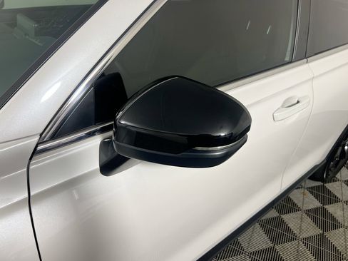 Used 2024 Honda CR-V Sport image 12