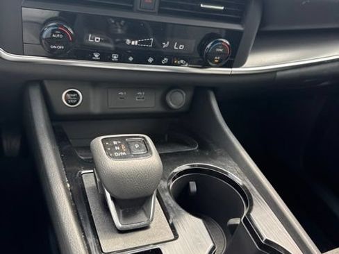Certified 2023 Nissan Rogue SV AWD/4WD image 16
