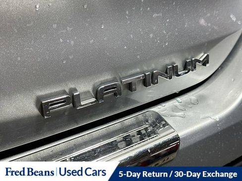 Used 2023 Toyota Highlander Platinum AWD/4WD image 30