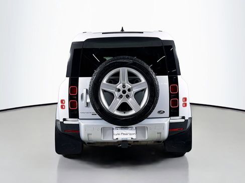 Used 2022 Land Rover Defender 110 SE AWD/4WD image 10