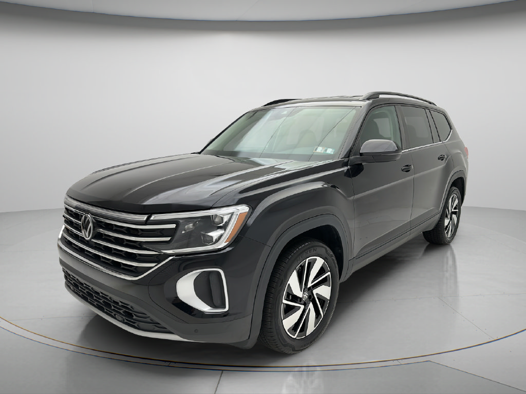 Used 2025 Volkswagen Atlas SE AWD/4WD image 3