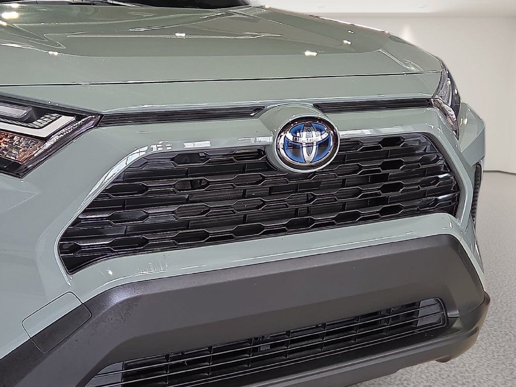 Certified 2023 Toyota RAV4 XLE w/ Convenience Package AWD/4WD image 7
