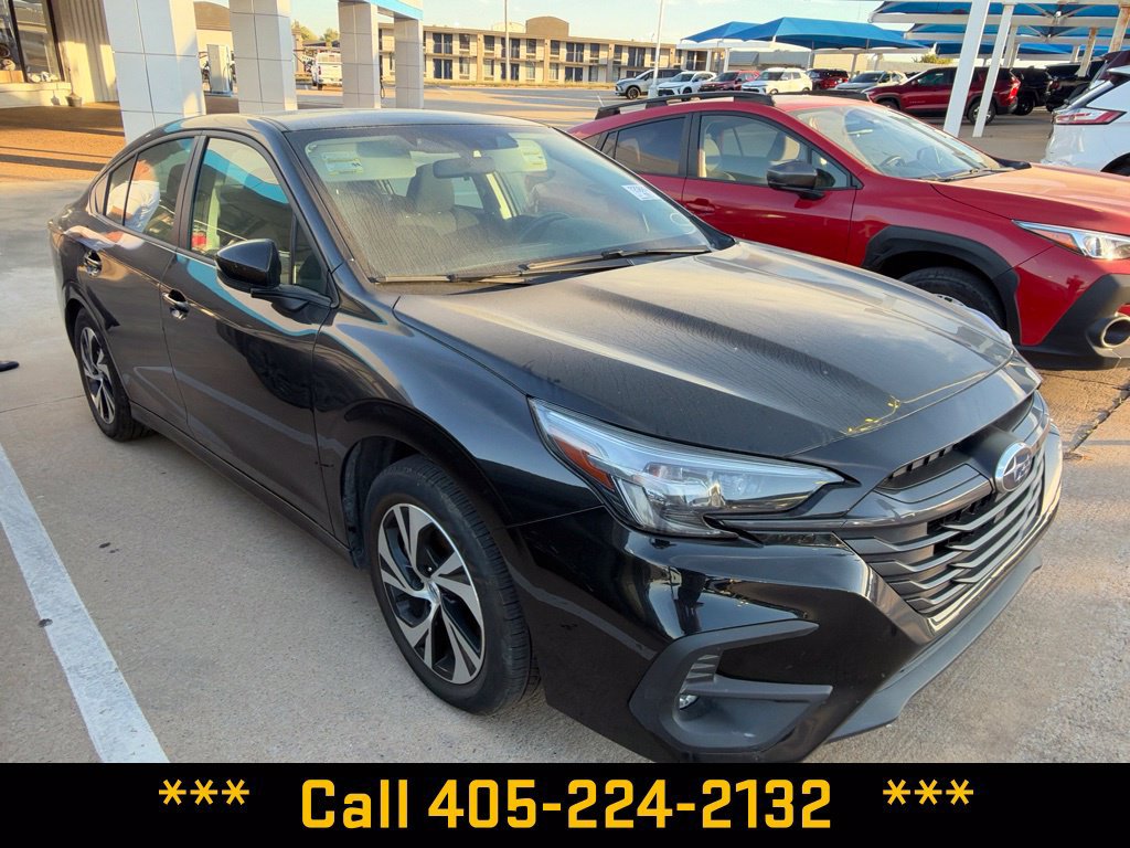 Used 2025 Subaru Legacy Premium AWD/4WD image 11