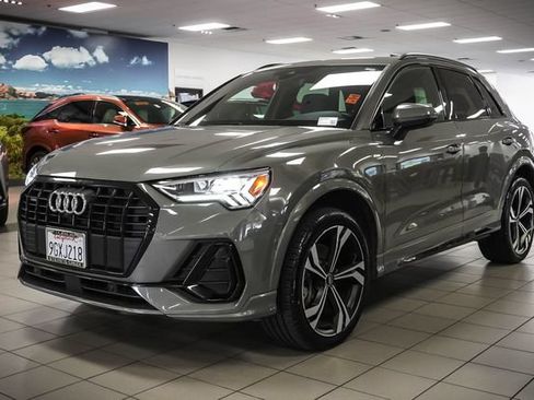 Used 2023 Audi Q3 2.0T Premium Plus w/ Premium Plus Package AWD/4WD image 3