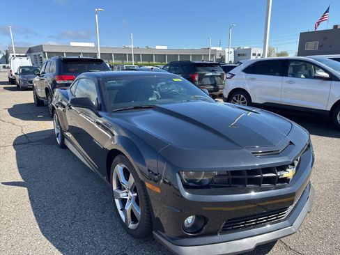 Used 2010 Chevrolet Camaro SS w/ LPO, Ground Effects Package image 22