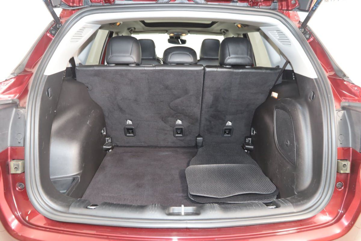 Used 2022 Jeep Compass Latitude w/ Sun and Sound Group AWD/4WD image 45