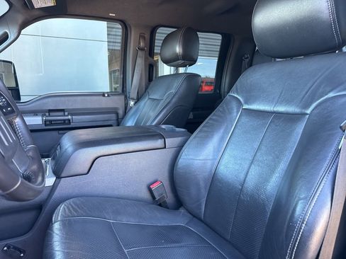Used 2013 Ford F250 Lariat w/ FX4 Off Road Pkg image 14