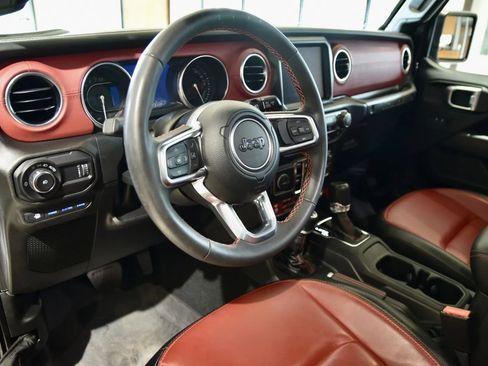 Used 2023 Jeep Wrangler Unlimited Rubicon 4xe AWD/4WD image 14