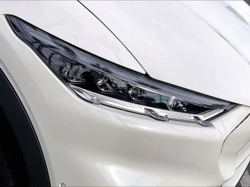 Used 2023 Ford Mustang Mach-E Select image 28